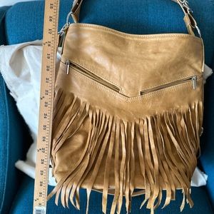 Leather shoulder/cross body bag.